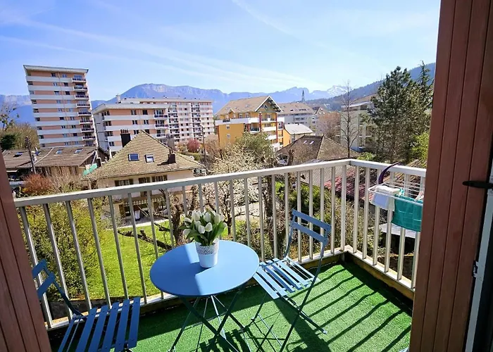 Paradise Near Downtown & Free Parking - Local Bike * Annecy